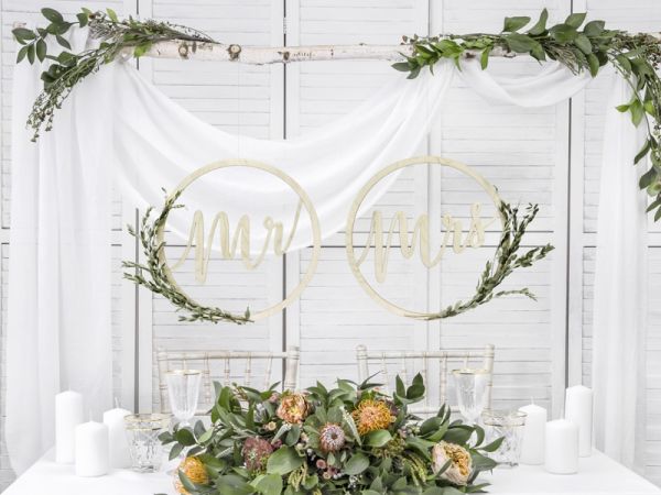 Hängedeko - Holz - Stuhl - Hochzeit/Wedding - Mr & Mrs