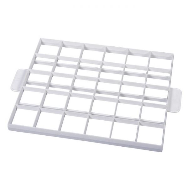 Kuchen- Einteiler und Teigschneider